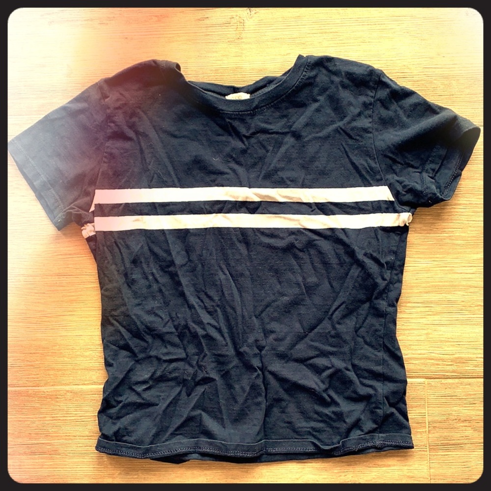 Short sleeve tee shirt